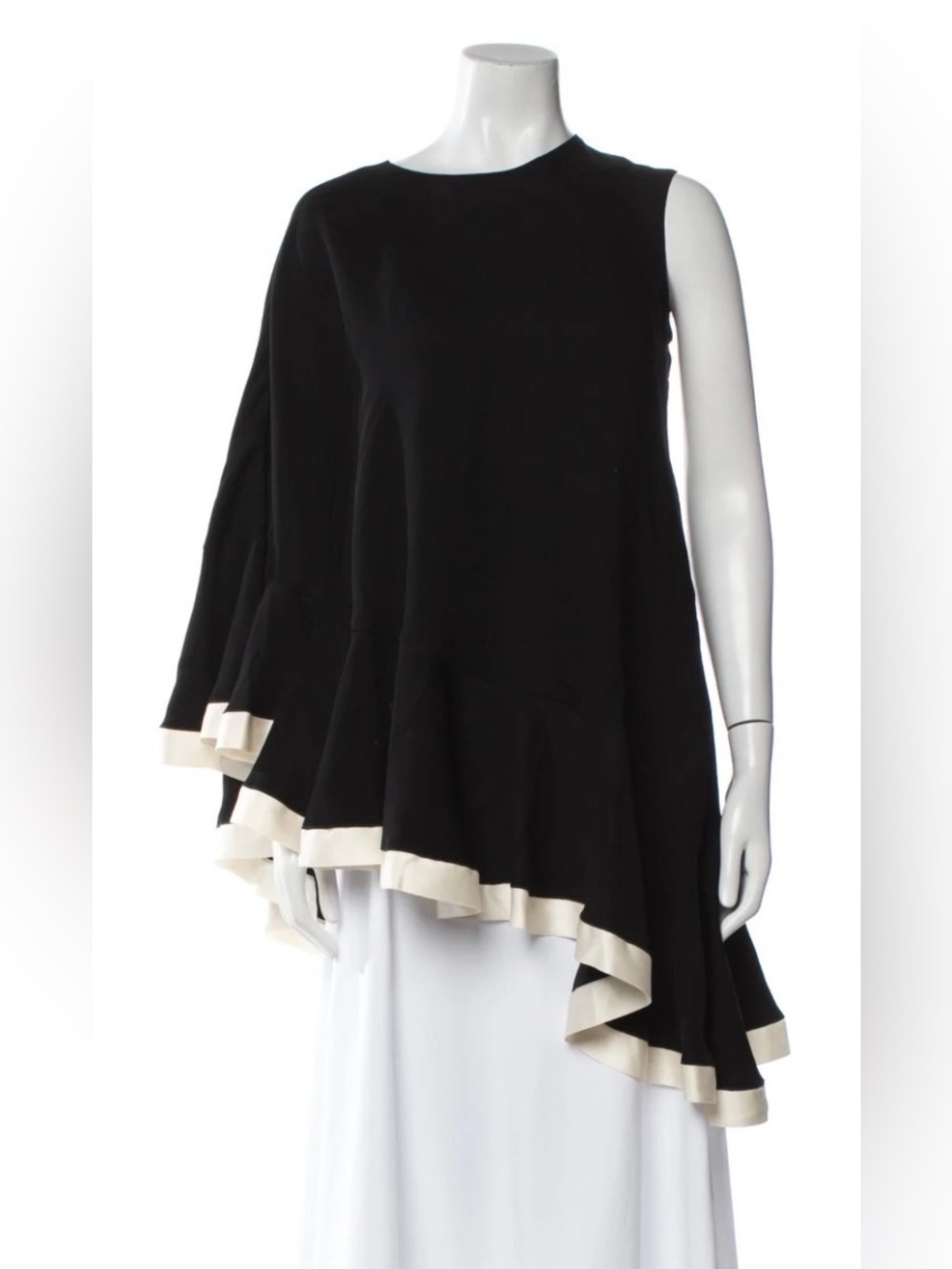 New With Tags CH Carolina Herrera Asymmetrical Cape Top – Size XS